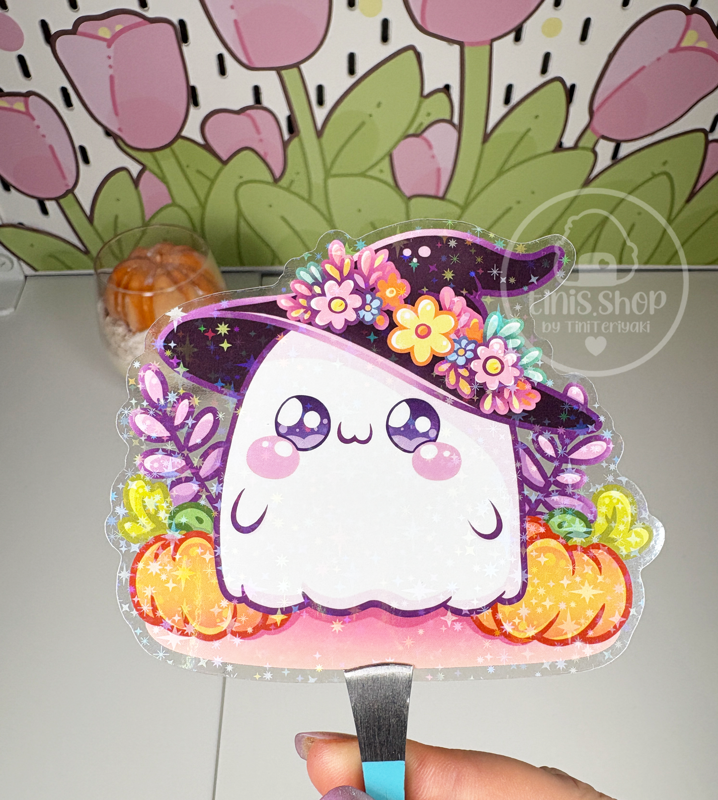 Geist im Herbst - Chunky Sticker transparent mit Holo-Effekt