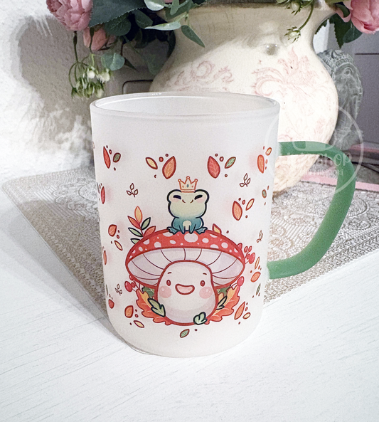 Frosch auf Pilz - Glastasse Henkel grün