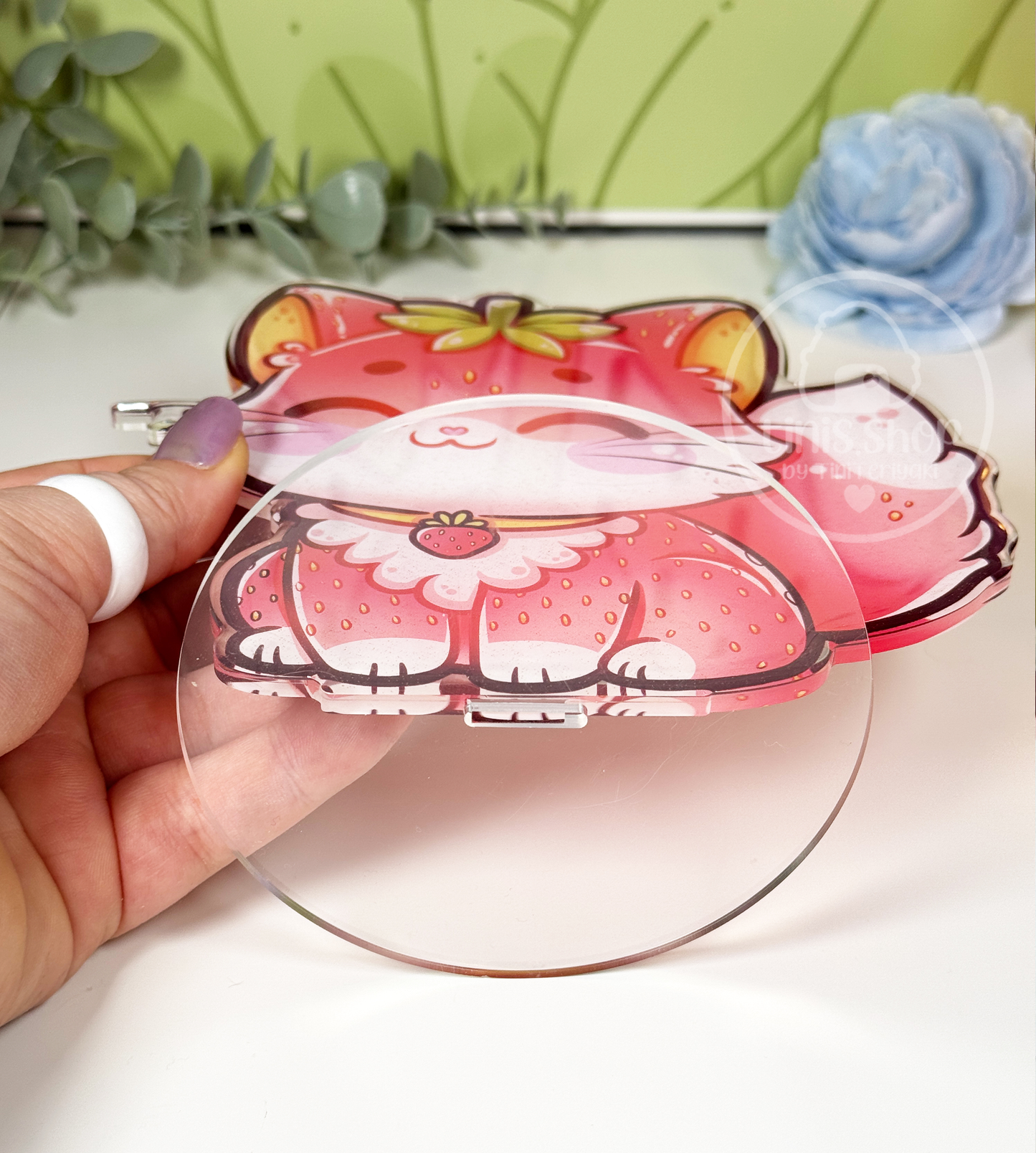 Erdbeerkatze - Acrylic Standee